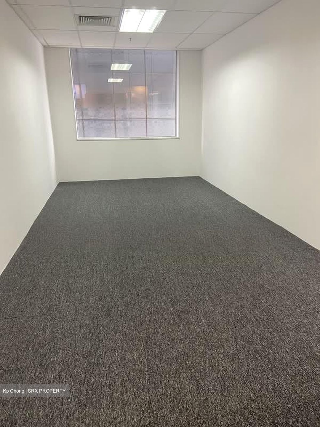One Raffles Place (D1), Office #555575821
